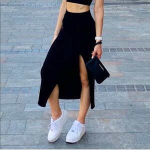 Aritzia Wilfred Free Hush Knit Black Midi Skirt with Slit Small